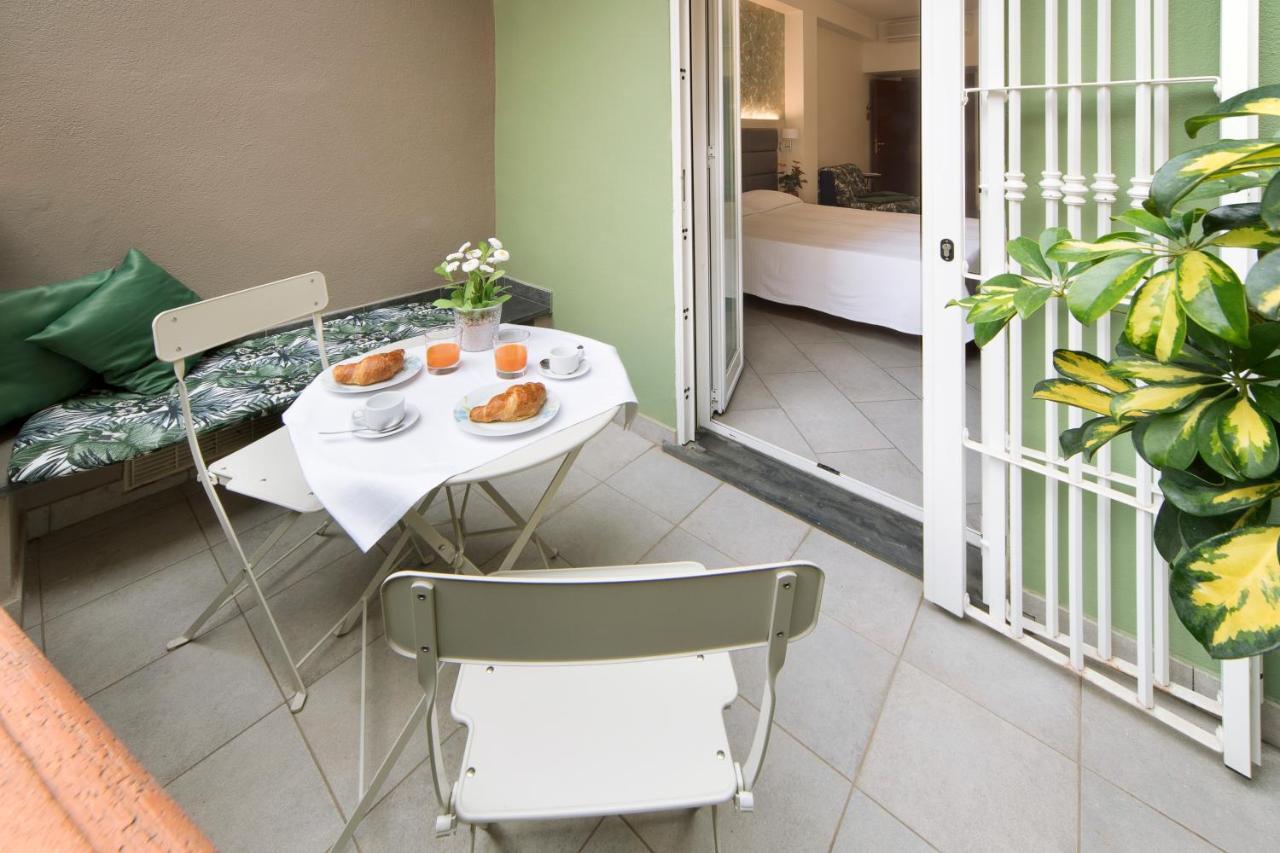 Hotel Residence Laigueglia Free Parking Eksteriør bilde